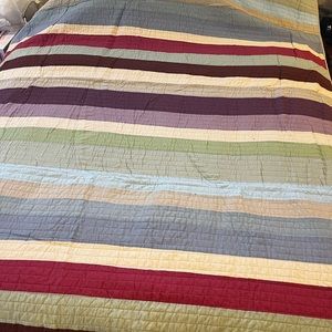 Oversized Twin Quilted Throw NWOT